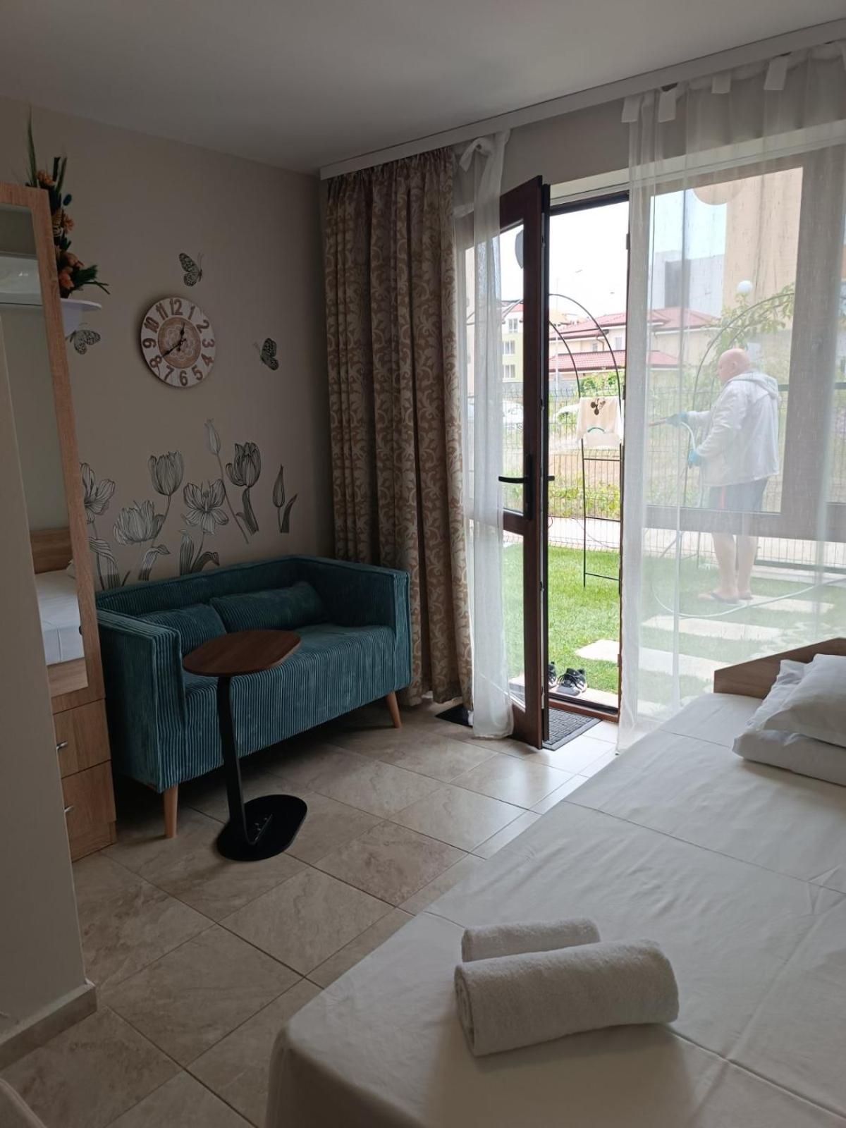 Megi Apartments, Nesebar Sity Exterior foto